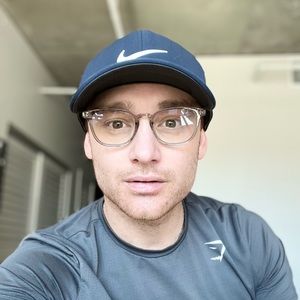 Meet your Posher, Daniel